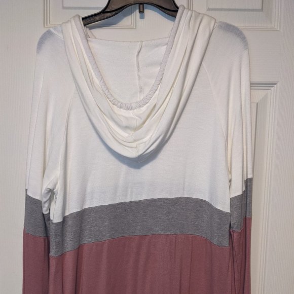 Market & Spruce White, Gray, and Pink Hoodie - Picture 3 of 6